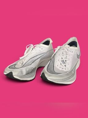 Nike ZoomX Vaporfly NEXT%2 Running Shoes Tennis Sneakers White Silver | W 9.5